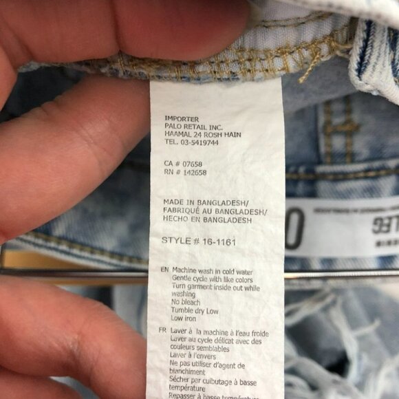 Refuge Denim wide leg high rise distressed  light wash Jeans NWT size 3 - Picture 14 of 16